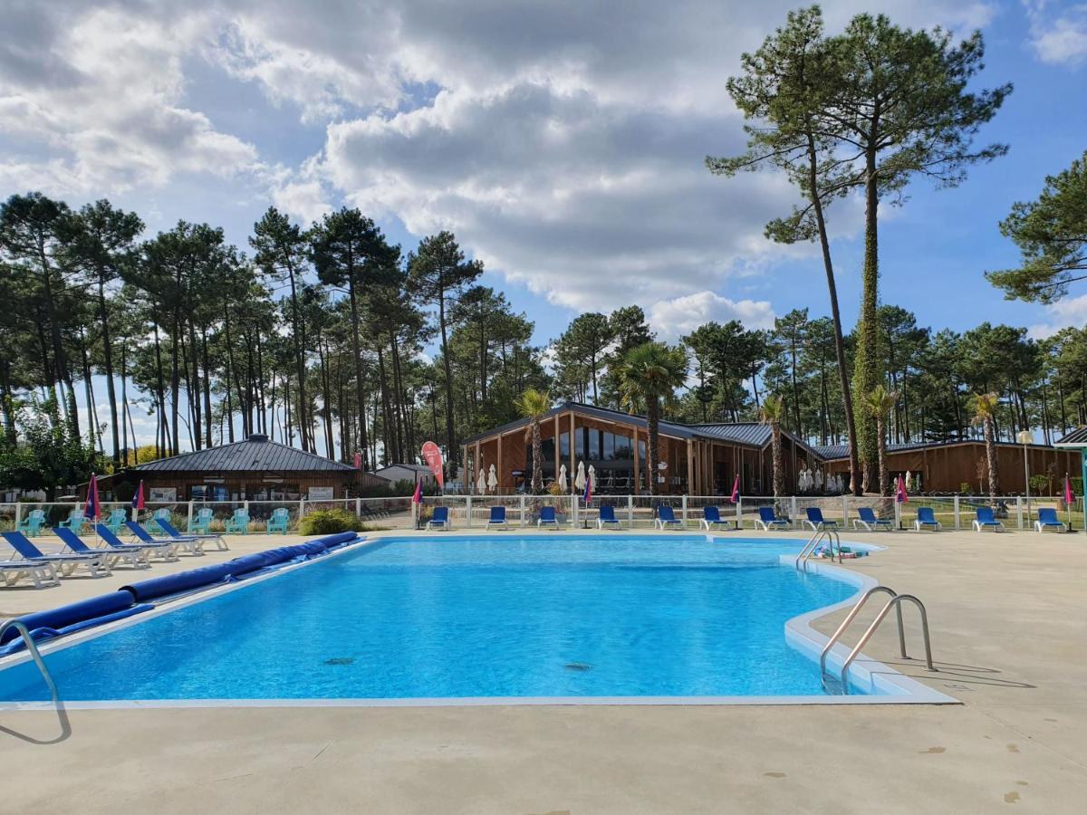 Bahiana Hotell Saint-Julien-en-Born Eksteriør bilde